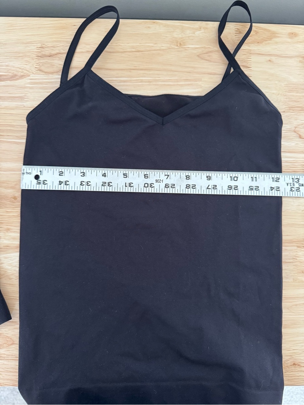 Set of 2 Halogen Black V-Neck Spaghetti Strap Compression Camisoles Small - Picture 4 of 5